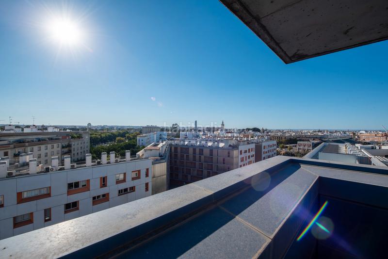 Foto e0d35d2e-672b-4c16-8bd2-771383af9d39. Attique dans calle juan de mata carriazo 9 dans San Bernardo Sevilla