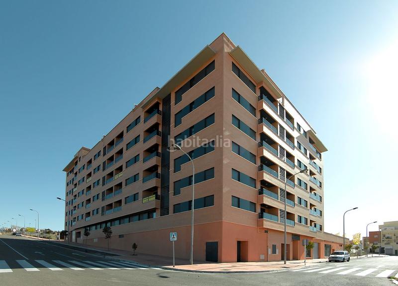 Foto e04d3a68-d628-4185-9156-30daceb02033. Rent business premise in calle pinito del oro 4 in Almería
