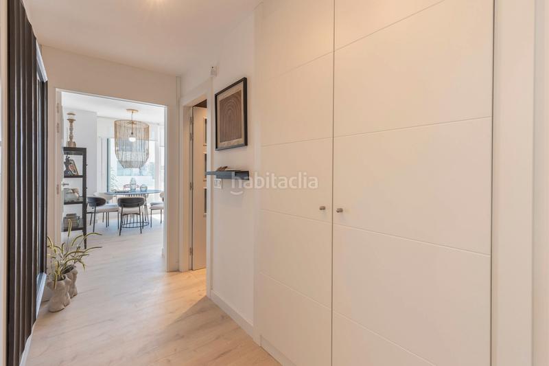 Foto 5cfae1d6-3745-47a9-a477-b040d16424b5. Piso 118m<sup>2</sup> en avenida federico garcía lorca 38 venta de piso de 3 dormitorios en barrio albayda en Granada