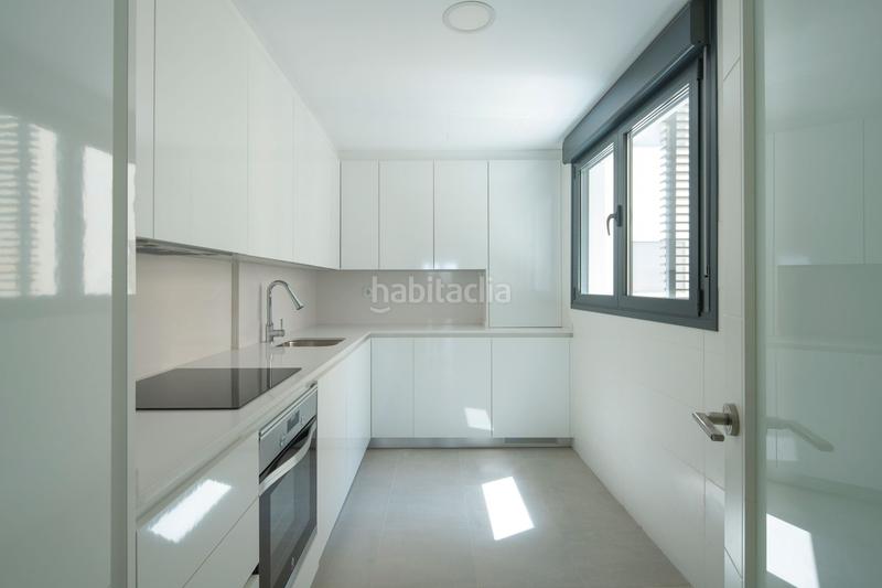 Foto b363be0e-4c27-49eb-a9c0-923f316240b1. Appartement dans calle francisco enríquez 16 dans El Tejar - Hacienda Bizcochero Málaga