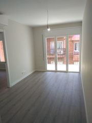 Location Appartement à Carrer de bertran 93. Pis tranquil amb terrassa