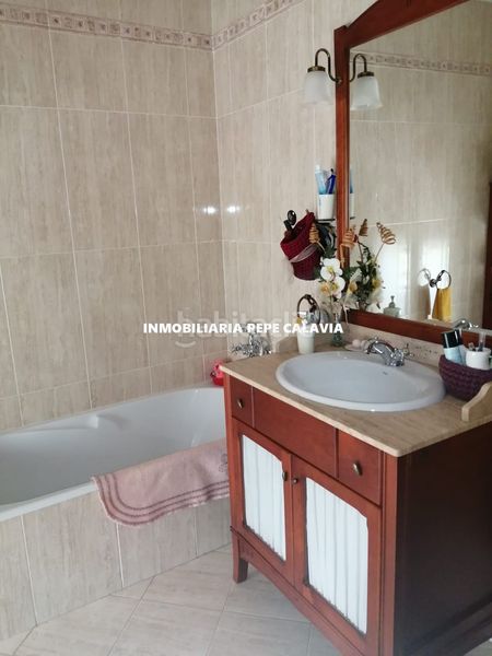 Foto 5cff9647-da84-4690-8228-2d1e57907860. Casa con parcheggio in Baeza