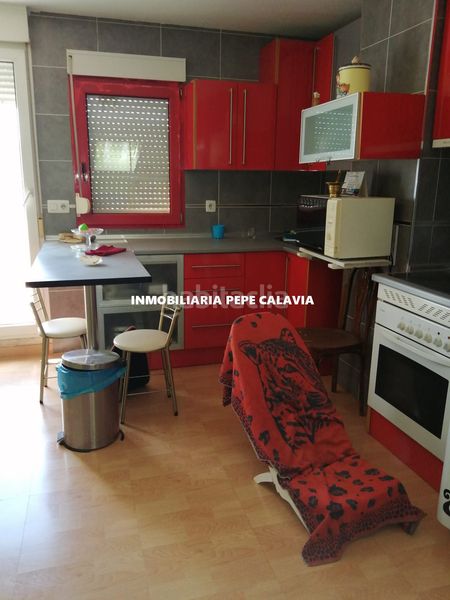 Foto c9b00e1d-8b1d-4a76-886d-33f05c589219. Casa con parcheggio in Baeza