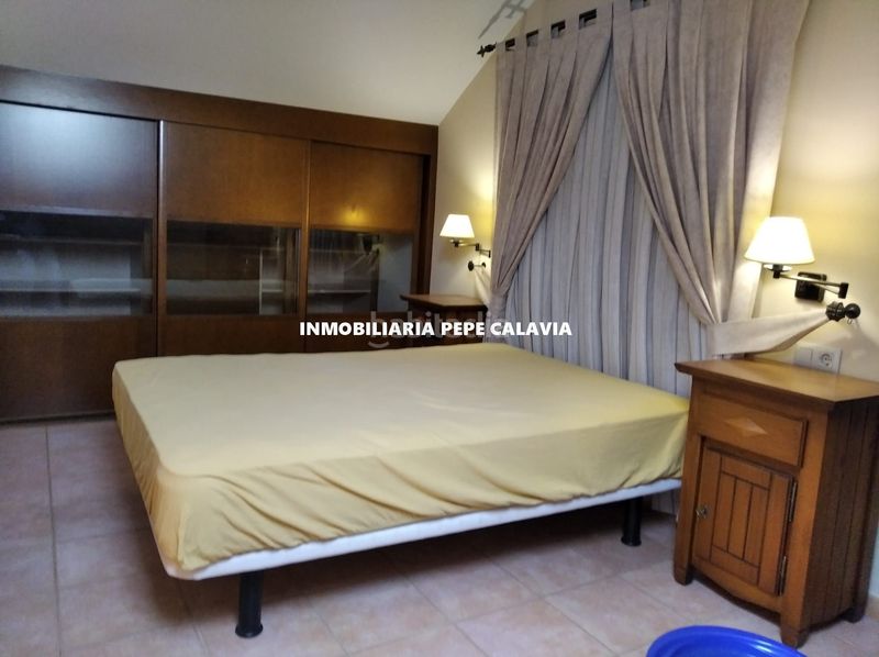 Foto dd9faf99-8c90-4466-9273-e2ee4ee42fd6. Pis amb calefacció aparcament a Baeza