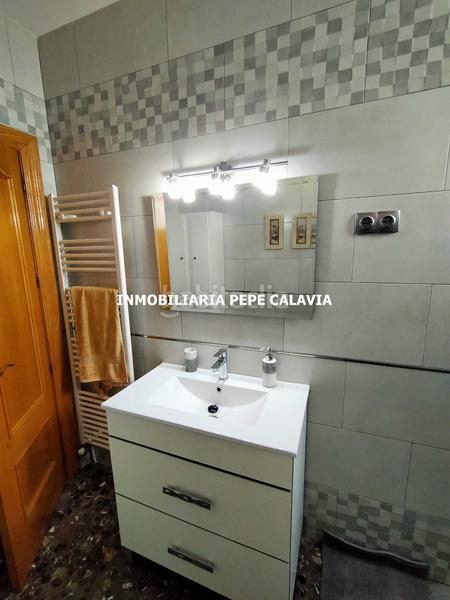 Foto fdc94250-18f1-4f55-9576-a49c6f704133. Casa preciosa casa con todas las comodidades en Begíjar