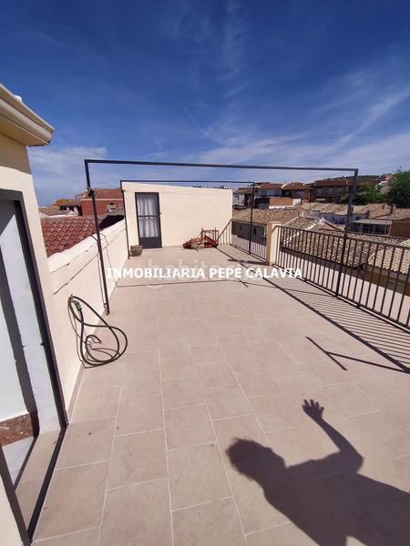 Foto db156020-8663-42f1-8d72-0c15b5696144. Pis a Begíjar