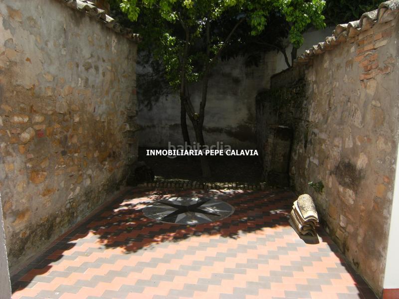 Foto 0e5dc7ac-6f26-4225-b34c-fc9c7e36171c. Casa con parcheggio in Baeza