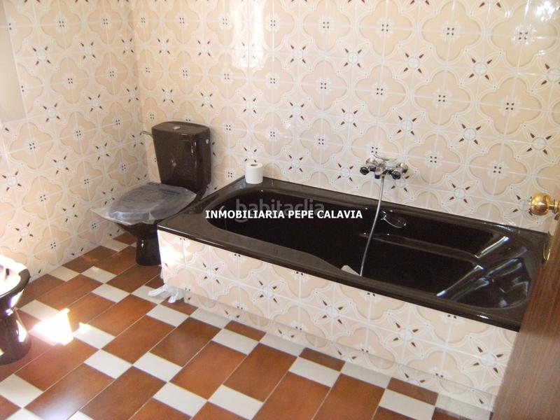 Foto 29d8b4a5-1357-4205-96e1-3d9c4dc4407c. Casa con parcheggio in Baeza