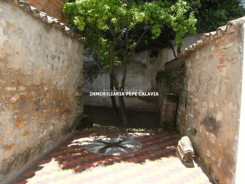 Foto 42ca1e50-572e-4235-aa2a-53e91fede1c3. Casa con parcheggio in Baeza