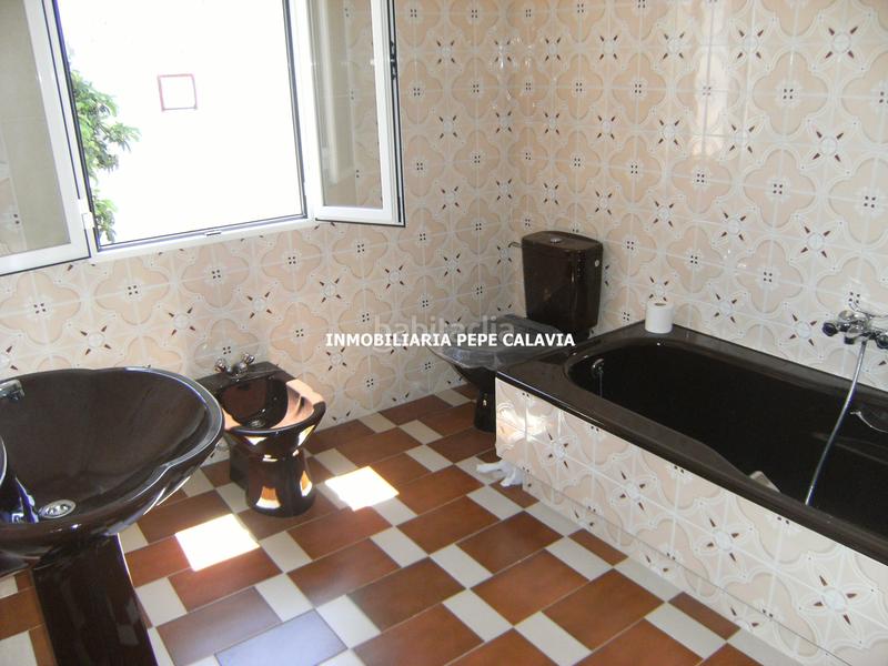 Foto 57077ef0-e0cd-48a3-a5e2-0ac494d6a475. Casa con parcheggio in Baeza