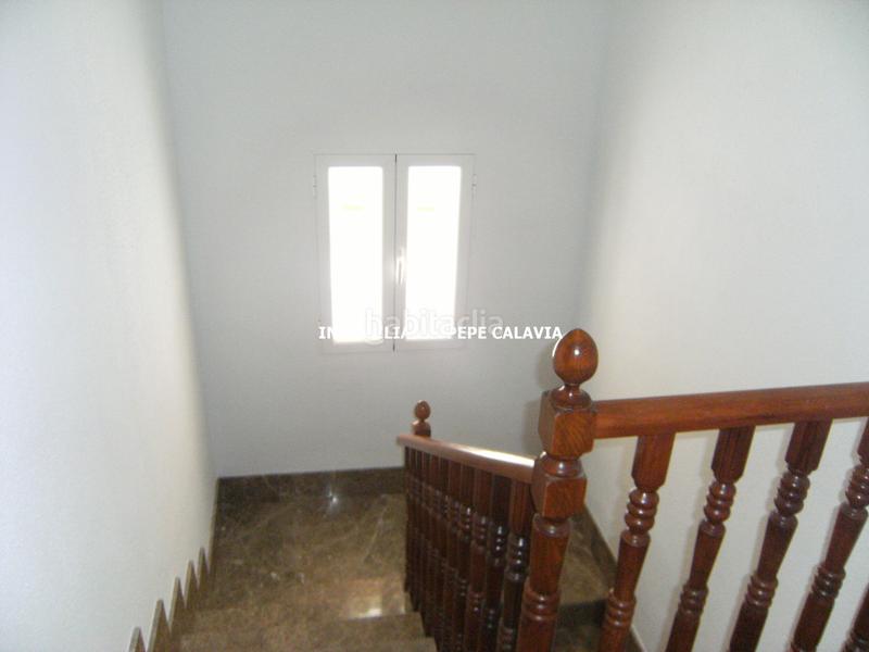 Foto f13984c7-fb1f-4d7a-96cb-434f46166f0a. Casa con parcheggio in Baeza