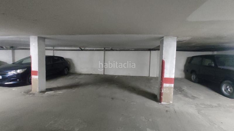 Foto 5c1b5868-1d7f-4852-b3cb-bf16dfc88cb3. Alquiler parking coche en Baeza