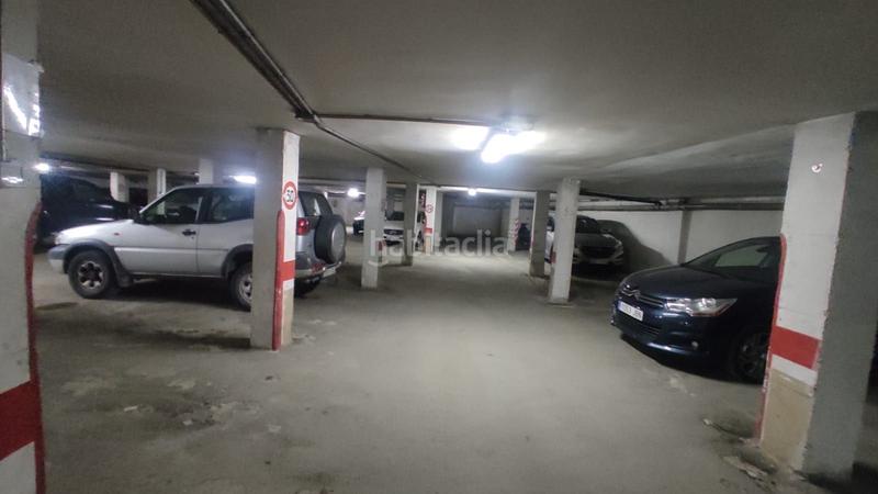 Foto 218a61a2-1f28-4753-a1c2-9f292716d66c. Rent car parking in Baeza