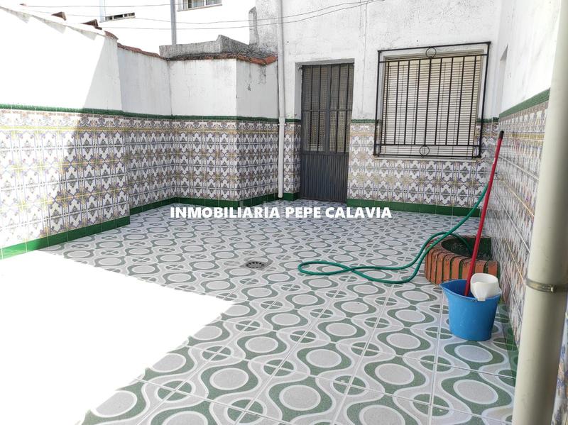 Foto b199f644-9dea-46c4-8598-20a1edc33729. Casa con riscaldamento parcheggio in Baeza