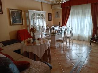 Casa  Calle bartolomé de ramos pareja. Gran casa en la zona de calle trinidad