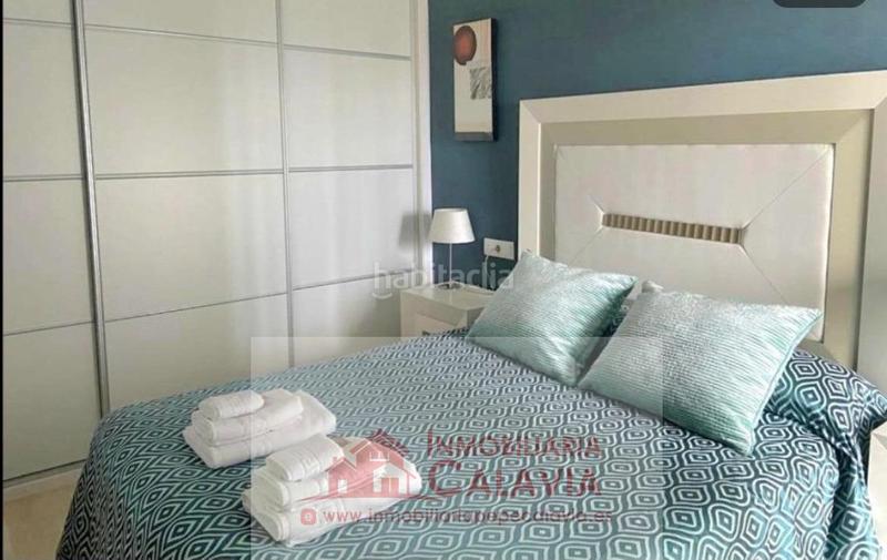 Foto 101f9b55-fd72-4ca3-b262-5e0329260136. Apartamento piso amueblado en venta en zona murallas en Baeza