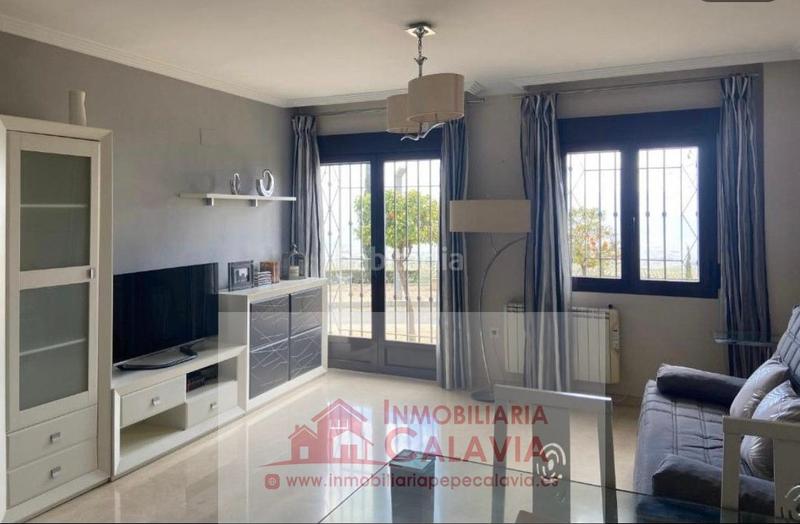 Foto a1accdf1-a104-4a3a-a617-81bd1e8063d7. Apartamento piso amueblado en venta en zona murallas en Baeza