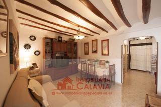Casa  Calle ramón y cajal. Casa muy economica en begijar