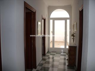 Casa  Calle conde romanones. Casa en venta en casco antiguo de baeza