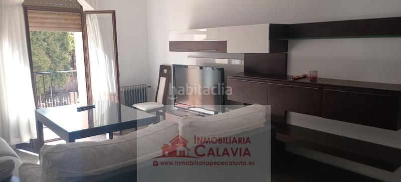 Foto 78b41b40-dbf1-49f4-8ffd-4233e40e2181. Piso gran piso en zona centro en Baeza