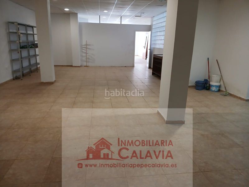 Foto 72d8de60-7883-46f2-a377-4b73fd5d83d4. Affitto locale commerciale in Baeza