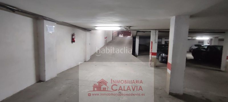 Foto 0b0861b4-6b1c-43be-acd3-19505b752fa0. Affitto posto auto in Baeza