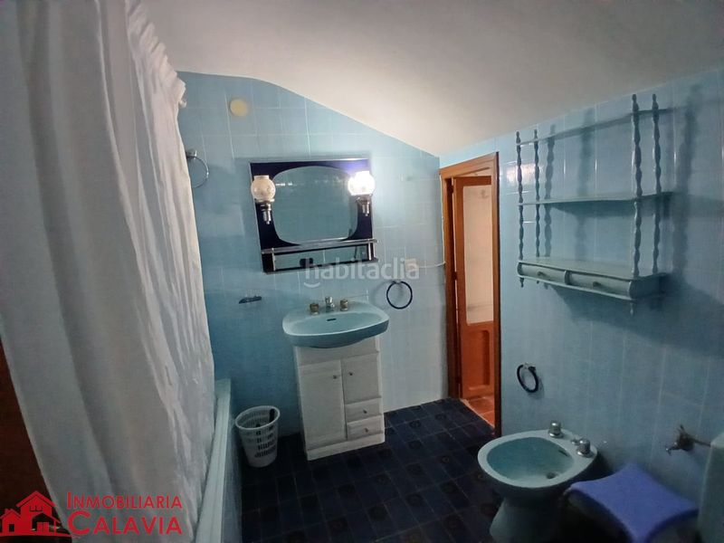 Foto 1d5d0617-7cb1-4fb7-9876-9851301f9572. Casa amb calefacció a Baeza