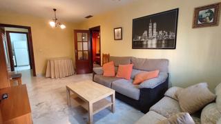 Lloguer Pis  Calle doctor eduardo garcía-triviño lópez 3. Precioso piso en residencial con pisicina