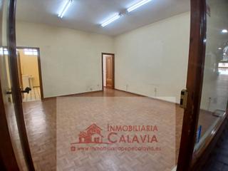 Lloguer Local Comercial a Baeza. Local en alquiler en zona centro
