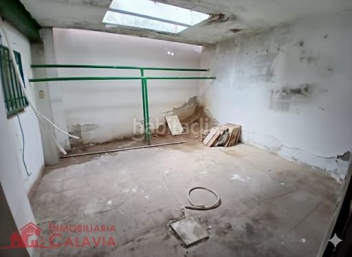 Foto 8cc82ce2-f7fb-4d40-bbab-67a3a933bfb8. Lloguer local comercial a Baeza