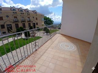 Zweistöckige Wohnung in Baeza. Precioso duplex en zona de las murallas