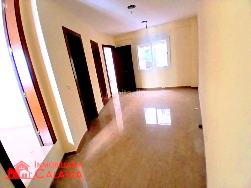 Foto 09611211-5c8c-4874-9761-4a7aee966704. Local comercial a Baeza