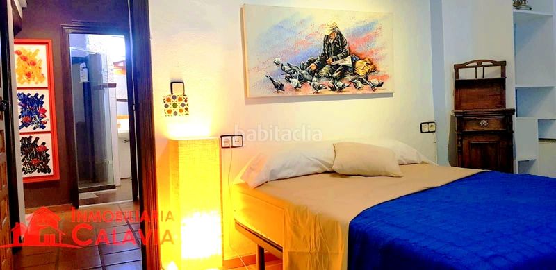Foto d81dba48-a670-4307-8d5c-5b4957252e27. Casa amb xemeneia a Baeza