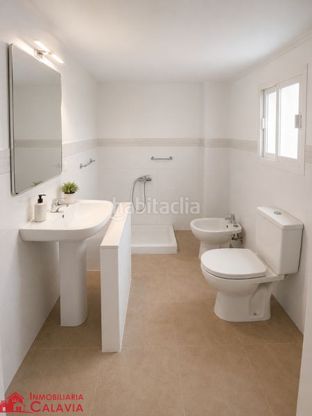 Foto 8b249868-d190-4fbc-8f22-ebc922d5d071. Casa con parcheggio in Baeza