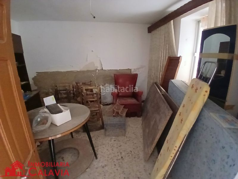 Foto fdb546df-ddcb-4128-b994-cb32907bce0b. Casa con parcheggio in Baeza