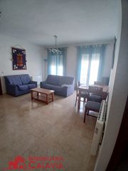 Appartamento in Calle el espartero 4. Piso luminoso y acogedor, listo para entrar a vivir