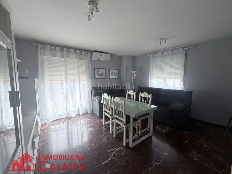 Foto 8ec88fed-bc33-453d-9d8d-43ee882be9e7. Piso en calle madre de dios 14 en Baeza