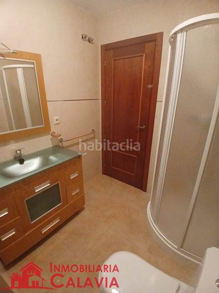Foto 10512abd-d0c7-4ec4-b43e-e0243a50d616. Lloguer pis a Baeza