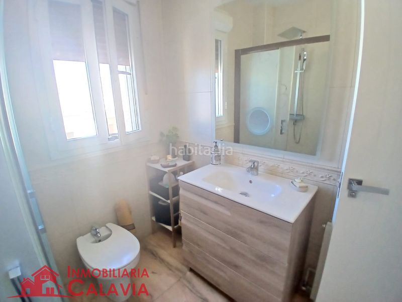 Foto 0c4555fb-43ec-46b1-8a7a-f7d5aa59b3de. Appartamento con riscaldamento in Baeza