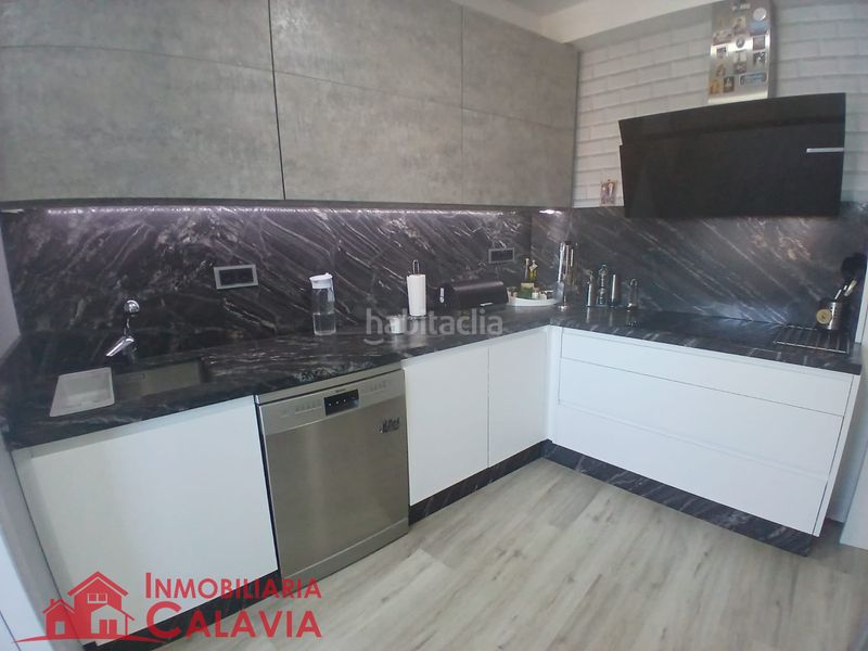 Foto 1c29d69e-4e60-4475-9153-8936bcfdff09. Appartamento con riscaldamento in Baeza