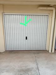 Aparcament cotxe a Carrer proyecto 115. Garaje en segunda linea de playa en venta