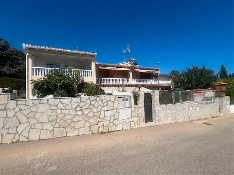 Foto a3cd787b-4ee9-45e2-b1f2-9bdde96324ec. Casa adosada en carretera de l estación 113 chalet adosado esquinero en Peñíscola