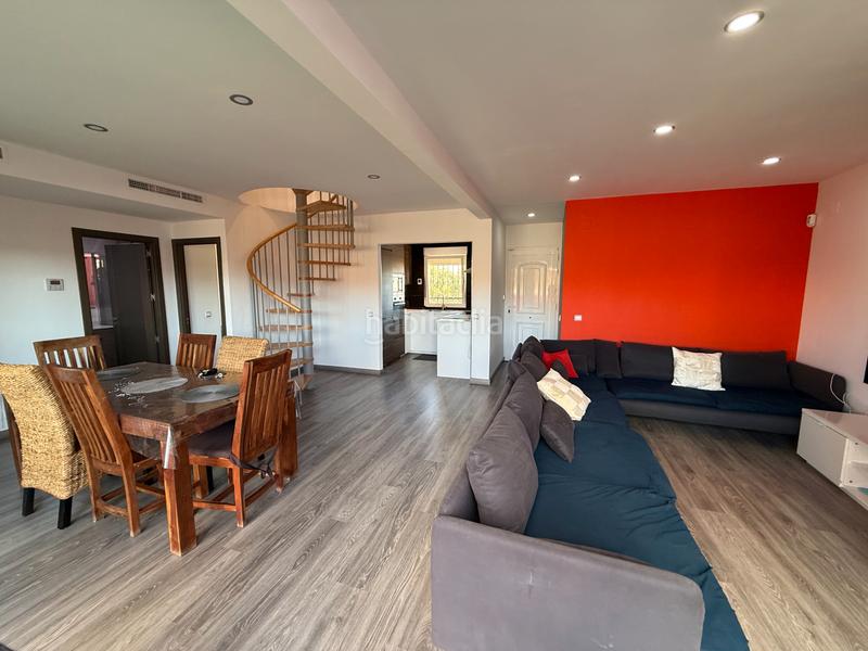 Foto 83614b83-d088-4f47-8410-b0d6a163c409. Reihenhaus in plaça poligono 14 108 in Las Atalayas-Urmi-Cerro Mar Peñíscola