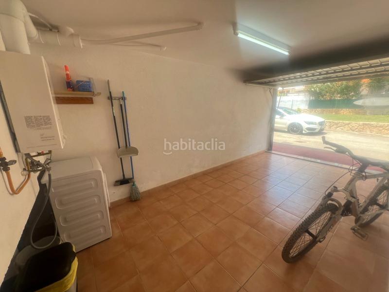 Foto 4a5e9c5e-1cbc-482a-88ac-155c9d3ccbbf. Maison jumelée dans urbanización residencial edison 38 dans Peñíscola