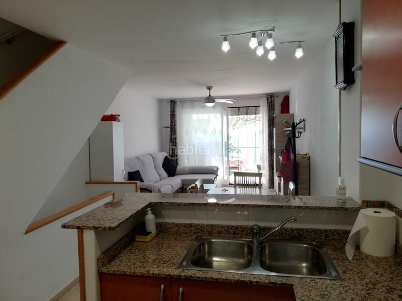 Foto 895e617b-a204-4986-8de4-e6616543cc08. Casa adossada a carrer de luruguai 5 a Las Atalayas-Urmi-Cerro Mar Peñíscola