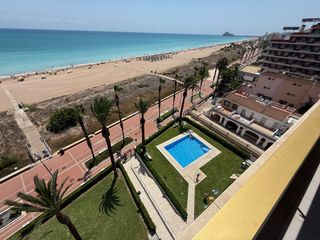 Apartament a Avinguda del papa luna 100. Apartamento en venta, frontal, en primera linea de playa
