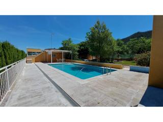 Casa  Estabrides establides. Venta de una casa en la pobla tornesa