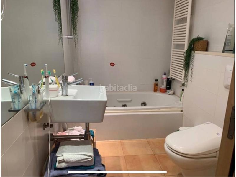 Foto 4bd32c7b-517a-4cae-bfc5-e67cd4dac961. Appartement avec chauffage dans Plaza Illes Columbretes Castellón de la Plana