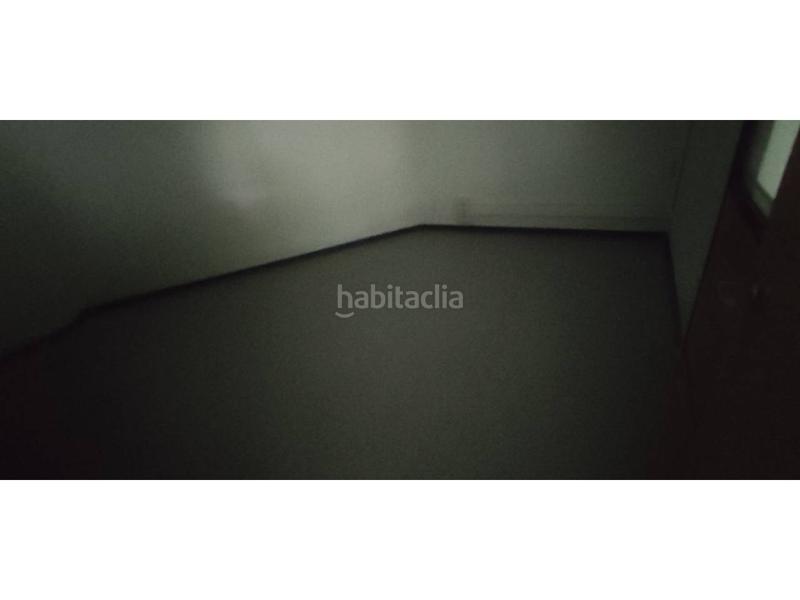 Foto 552dac99-5624-4639-84fb-935349d0a606. Business premise in Parque Geólogo José Royo Gómez Castellón de la Plana