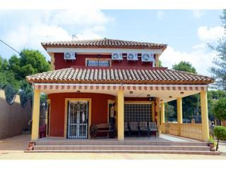 Chalet in Ciutat del Transport - La Salera. Chalet en venta